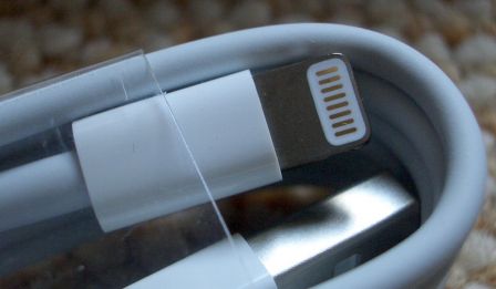 photo-comparaison-iphone-5-blanc-iphone-4-5.jpg, 2011 photo-comparaison-iphone-5-blanc-iphone-4-5.jpg