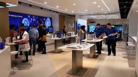 samsung-store-microsoft-store-apple-2.jpg, 2011 samsung-store-microsoft-store-apple-2.jpg