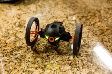 parrot-mini-drone-sumo-2.jpg, 2011 parrot-mini-drone-sumo-2.jpg