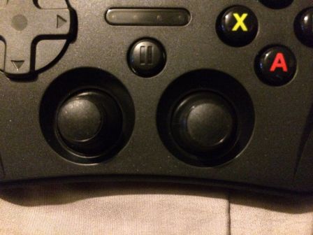 test-avis-manette-iphone-ipad-stratus-11.jpg, 2011 test-avis-manette-iphone-ipad-stratus-11.jpg