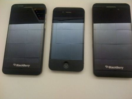 samsung-galaxy-s4-blackberry-z-10-1.jpg, 2011 samsung-galaxy-s4-blackberry-z-10-1.jpg
