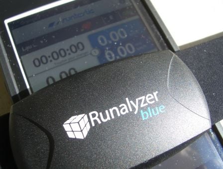test-avis-runalyzer-blue-iphone-8.jpg, 2011 test-avis-runalyzer-blue-iphone-8.jpg