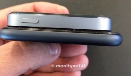 maquette-iphone-6-a-cote-iPhone-5-5s-4.jpg, 2011 maquette-iphone-6-a-cote-iPhone-5-5s-4.jpg