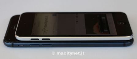 maquette-iphone-6-compare-ipod-touch-6.jpg, 2011 maquette-iphone-6-compare-ipod-touch-6.jpg