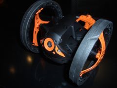 parrot-jumping-sumo--innorobo-2.jpg, 2011 parrot-jumping-sumo--innorobo-2.jpg