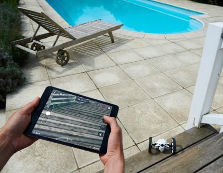 parrot-jumping-sumo-1.jpg, 2011 parrot-jumping-sumo-1.jpg