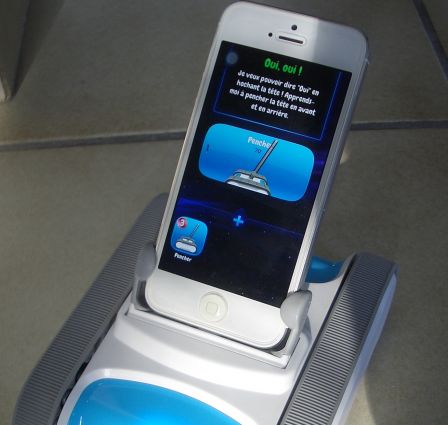robot-romo-iphone-1.jpg, 2011 robot-romo-iphone-1.jpg
