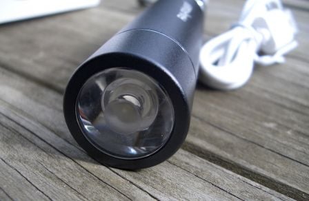 test-accu-lampe-iphone-5.jpg, 2011 test-accu-lampe-iphone-5.jpg