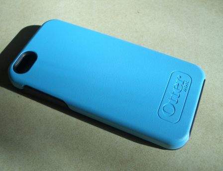 test-avis-coque-otterbox-symmetry-iphone-12.jpg, 2011 test-avis-coque-otterbox-symmetry-iphone-12.jpg