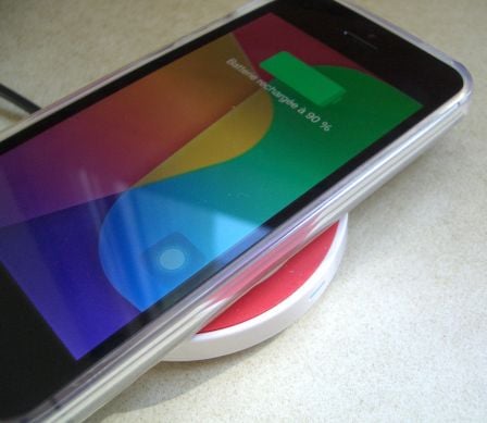 test-iqi-charge-iphone-13.jpg, 2011 test-iqi-charge-iphone-13.jpg