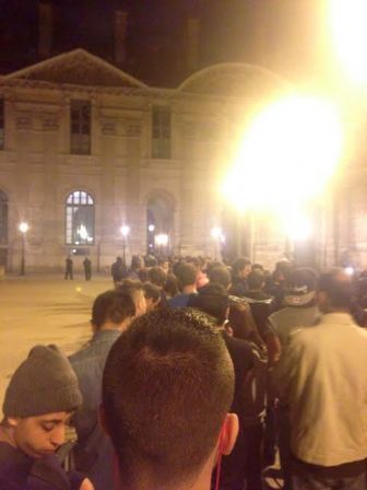 iphone-6-louvre.jpg, 2011 iphone-6-louvre.jpg