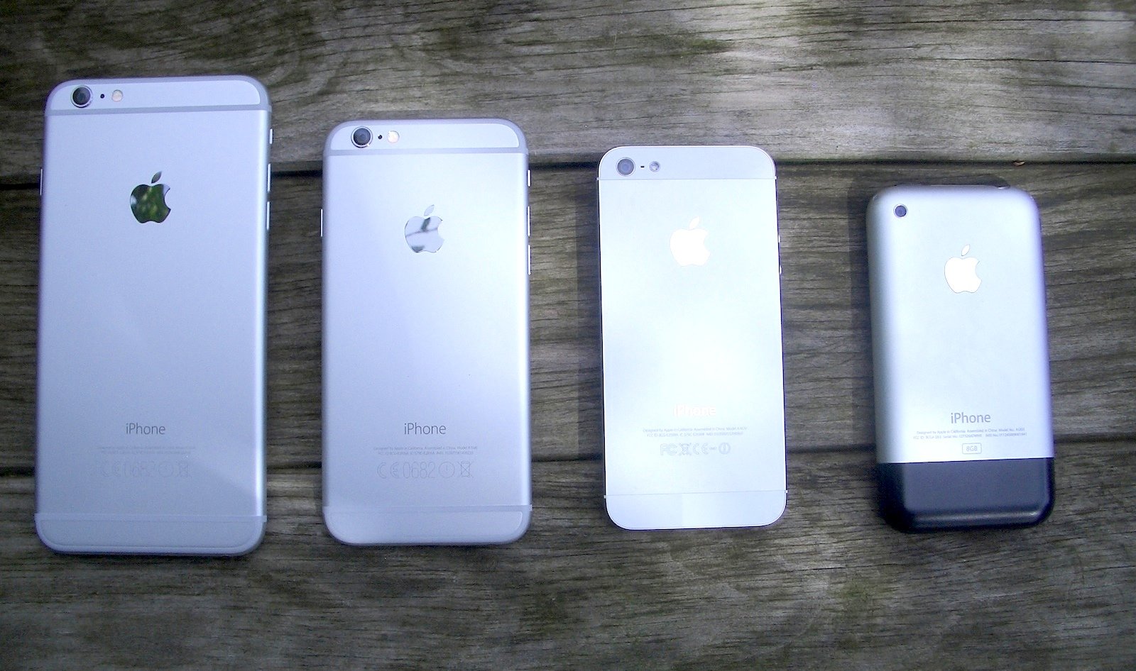 56 плюс 6. Iphone 13 Mini 7 Plus. Iphone 6 Mini. Iphone 13 Mini и 5s.