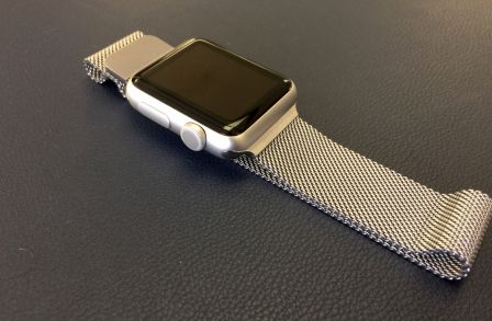 apple-watch-sport-avec-bracelet-milanais-2.jpg, 2011 apple-watch-sport-avec-bracelet-milanais-2.jpg