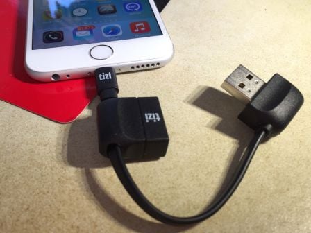 avis-cable-lightning-iphone-tizi-usb-10.jpg, 2011 avis-cable-lightning-iphone-tizi-usb-10.jpg