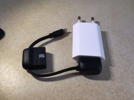 avis-cable-lightning-iphone-tizi-usb-3.jpg, 2011 avis-cable-lightning-iphone-tizi-usb-3.jpg