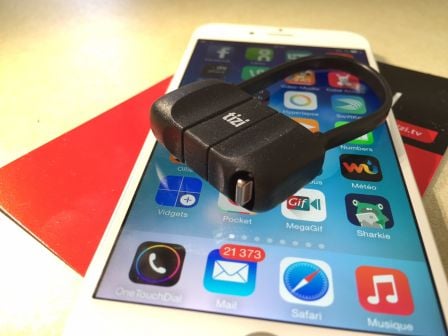 avis-cable-lightning-iphone-tizi-usb-5.jpg, 2011 avis-cable-lightning-iphone-tizi-usb-5.jpg