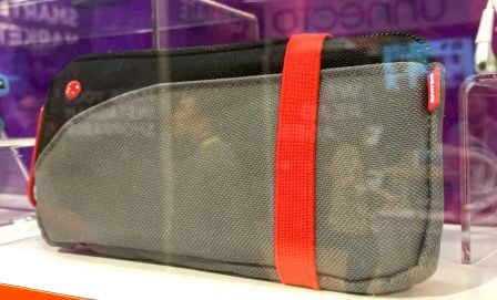 emtec-chargeur-iphone-4.jpg, 2011 emtec-chargeur-iphone-4.jpg