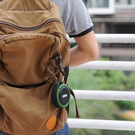 enceinte-batterie-iphone-2.jpg, 2015 enceinte-batterie-iphone-2.jpg