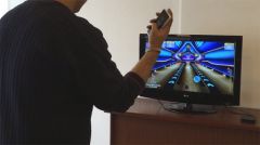 jeu-bowling-iphone-apple-tv-1.jpg, 2015 jeu-bowling-iphone-apple-tv-1.jpg