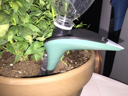 parrot-h20-pot-iphone-4.jpg, 2011 parrot-h20-pot-iphone-4.jpg