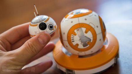 bb-8-sphero-iphone.jpg, 2011 bb-8-sphero-iphone.jpg
