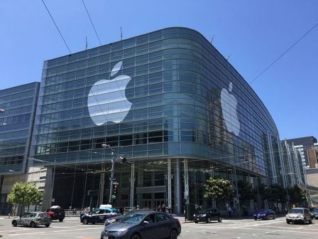 conference-keynote-wwdc-2015-apple-1.jpg, 2011 conference-keynote-wwdc-2015-apple-1.jpg
