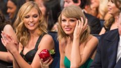 taylor-swift-apple.jpg, 2015 taylor-swift-apple.jpg