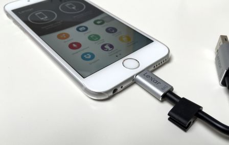 lexar-cable-cle-usb-lightning-iphone-ipad-5.jpg, 2011 lexar-cable-cle-usb-lightning-iphone-ipad-5.jpg