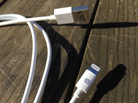 test-avis-cable-syncwire-iphone-ipad-pas-cher-2.jpg, 2011 test-avis-cable-syncwire-iphone-ipad-pas-cher-2.jpg
