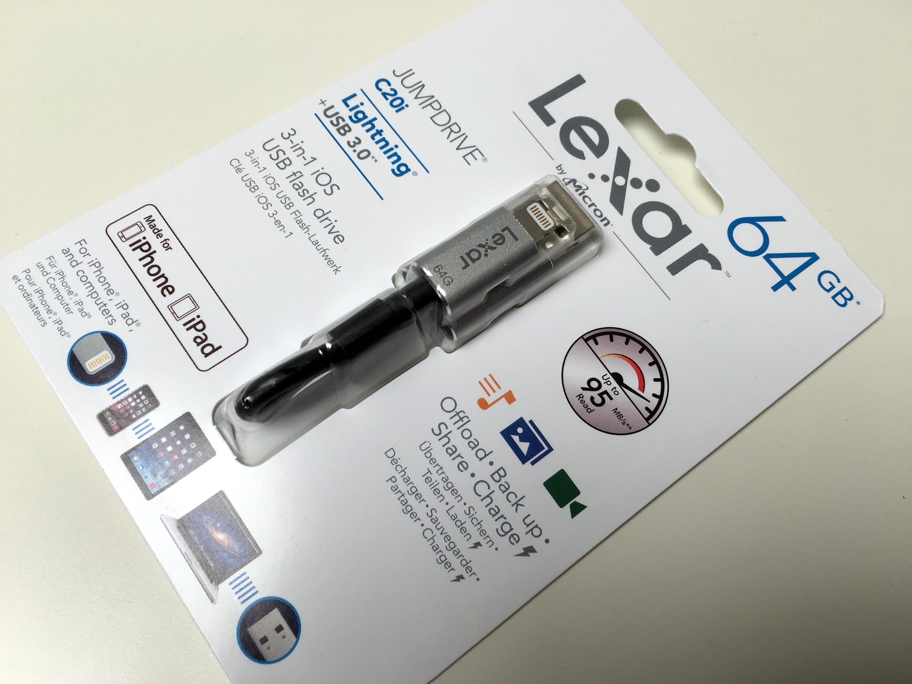 Test de la clé USB iPhone/iPad déguisée en câble de recharge : Lexar  JumpDrive C20i