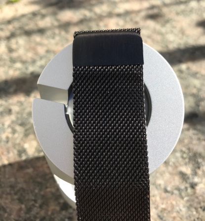 bracelet-maille-milanaise-noir-apple-watch-1.jpg, 2011 bracelet-maille-milanaise-noir-apple-watch-1.jpg