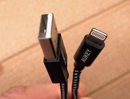 cable-aukey-iphone-5.jpg, 2011 cable-aukey-iphone-5.jpg