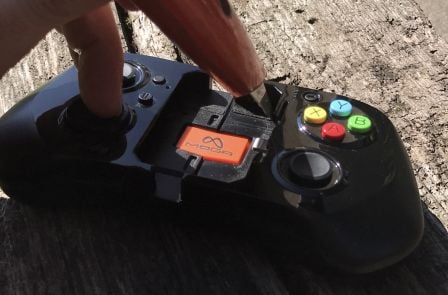 comment-modifier-manette-moga-pour-iphone-ipad-1.jpg, 2011 comment-modifier-manette-moga-pour-iphone-ipad-1.jpg
