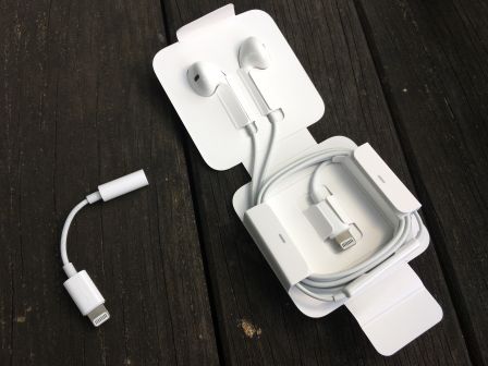 iphone-7-plus-argent-deballage-19.jpg, 2011 iphone-7-plus-argent-deballage-19.jpg