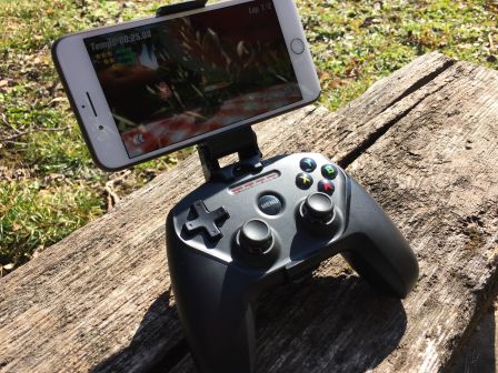 support-iphone-steelseries-nimbus-10.jpg, 2011 support-iphone-steelseries-nimbus-10.jpg
