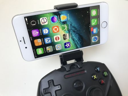 support-iphone-steelseries-nimbus-12.jpg, 2011 support-iphone-steelseries-nimbus-12.jpg