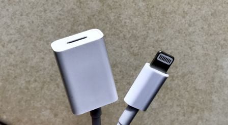 test-avis-rallonge-cable-iphone-ipad-okcs-lightning-4.jpg, 2011 test-avis-rallonge-cable-iphone-ipad-okcs-lightning-4.jpg