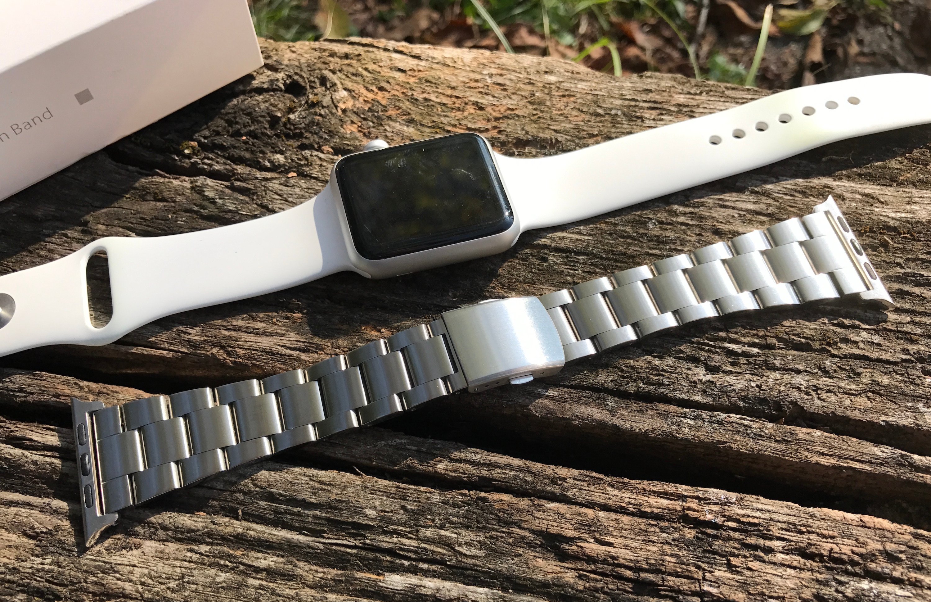 Test : que vaut le bracelet Apple Watch à mailles acier Jetech, vendu moins  de 17 euros ?