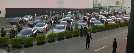 keynote-tesla-model-3.jpg, 2011 keynote-tesla-model-3.jpg