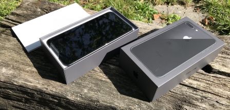 photos-iphone-8-plus-gris-noir-2.jpg, 2011 photos-iphone-8-plus-gris-noir-2.jpg