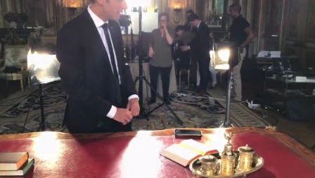 portrait-macron-iphone-2.jpg, 2011 portrait-macron-iphone-2.jpg