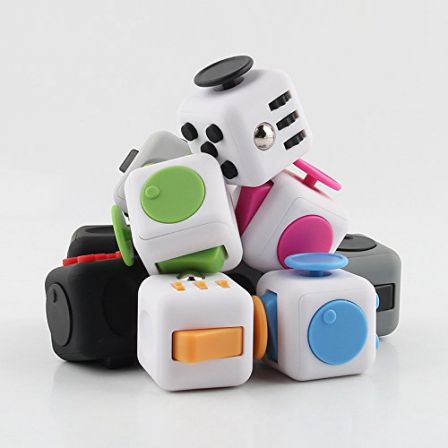 quel-est-le-meilleur-fidget-cube.jpg, 2011 quel-est-le-meilleur-fidget-cube.jpg