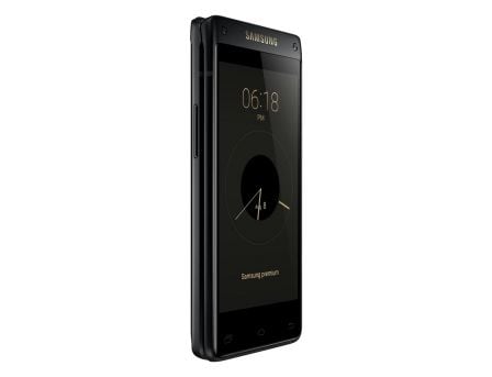 smartphone-a-clapet-samsung-1.jpg, 2011 smartphone-a-clapet-samsung-1.jpg