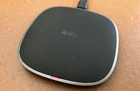 test-avis-chargeur-qi-aukey-graphite-8.jpg, 2011 test-avis-chargeur-qi-aukey-graphite-8.jpg