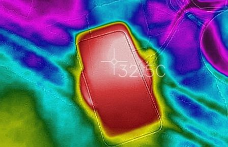 test-avis-chargeur-qi-sans-fil-ravpower-7-5-W-rapide-16.jpg, 2011 test-avis-chargeur-qi-sans-fil-ravpower-7-5-W-rapide-161.jpg