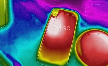 test-avis-chargeur-qi-sans-fil-ravpower-7-5-W-rapide-181.jpg, 2011 test-avis-chargeur-qi-sans-fil-ravpower-7-5-W-rapide-181.jpg