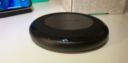 test-avis-chargeur-qi-sans-fil-ravpower-7-5-W-rapide-4.jpg, 2011 test-avis-chargeur-qi-sans-fil-ravpower-7-5-W-rapide-4.jpg