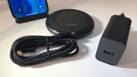 test-avis-chargeur-qi-sans-fil-ravpower-7-5-W-rapide-7.jpg, 2011 test-avis-chargeur-qi-sans-fil-ravpower-7-5-W-rapide-7.jpg