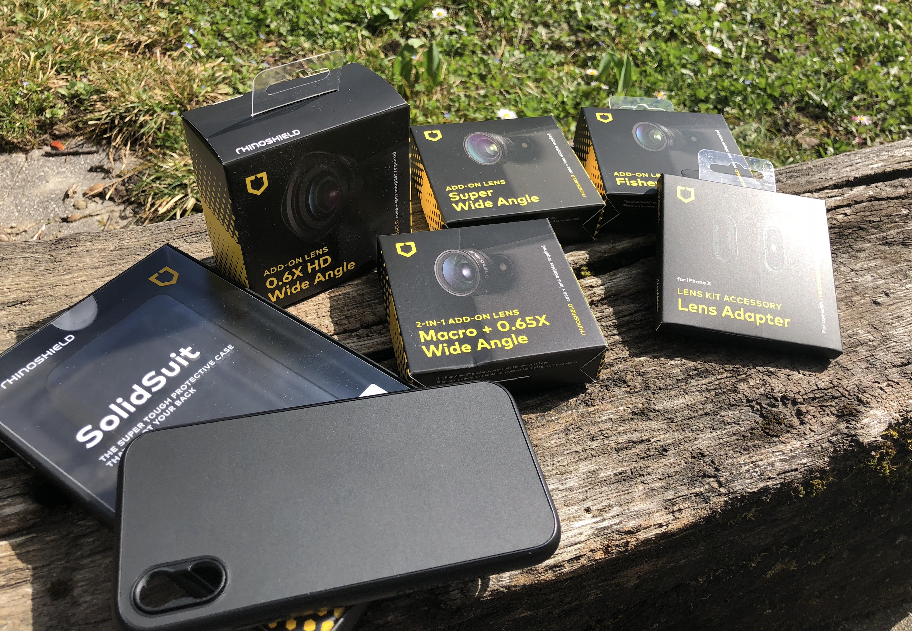 RhinoShield SolidSuit - coque de protection pour iPhone XR - noir Pas Cher