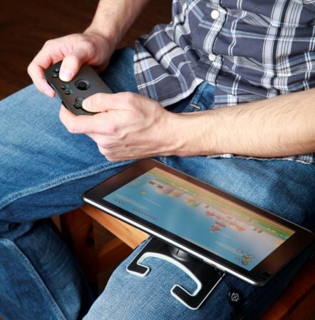 drone-joypad-1.jpg, 2012 drone-joypad-1.jpg